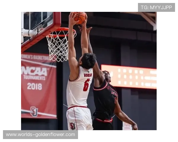 西雅图大学胜斯坦福大学，中国球员淡厚然首发18分钟得11分4板